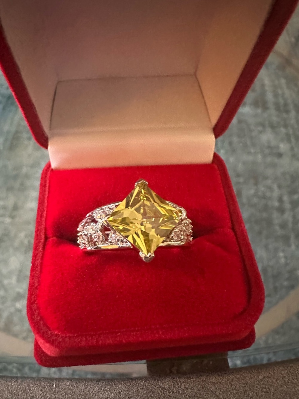 Rhodium plated cubic zirconia Yellow Square-Cut Crystal Ring in Silver Setting